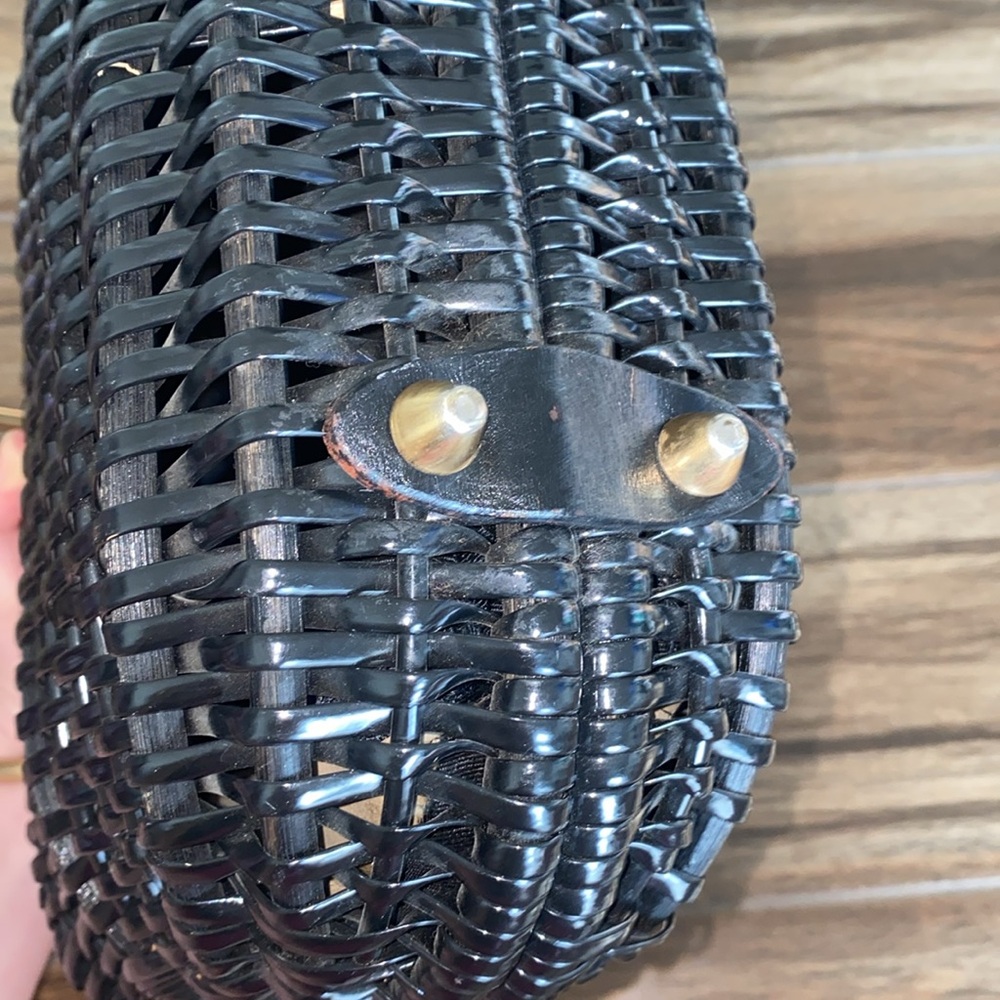 🛍️Adorable Custom Made Black Woven Handbag With Gold Details! - Picture 8 of 15